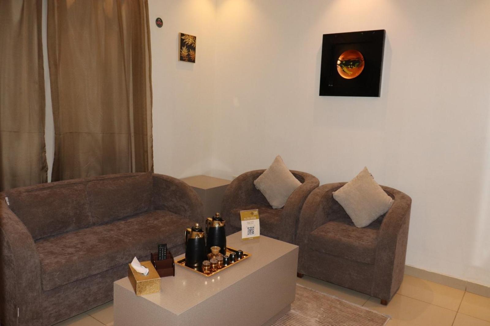 Al Bateel Furnished Apartments Ar Riyad Esterno foto