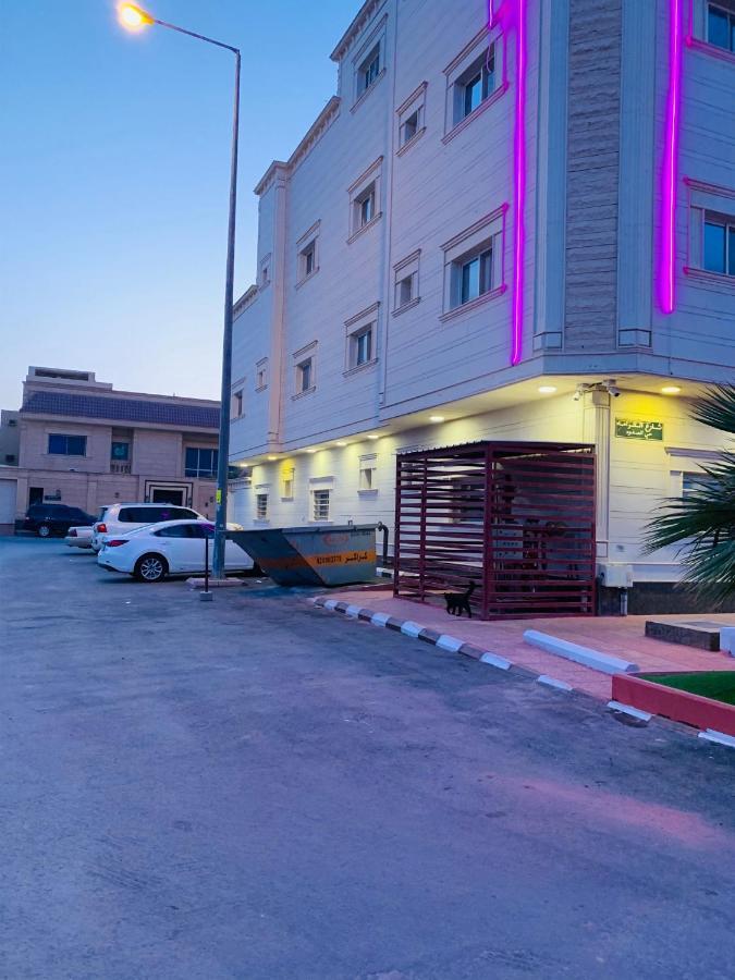 Al Bateel Furnished Apartments Ar Riyad Esterno foto